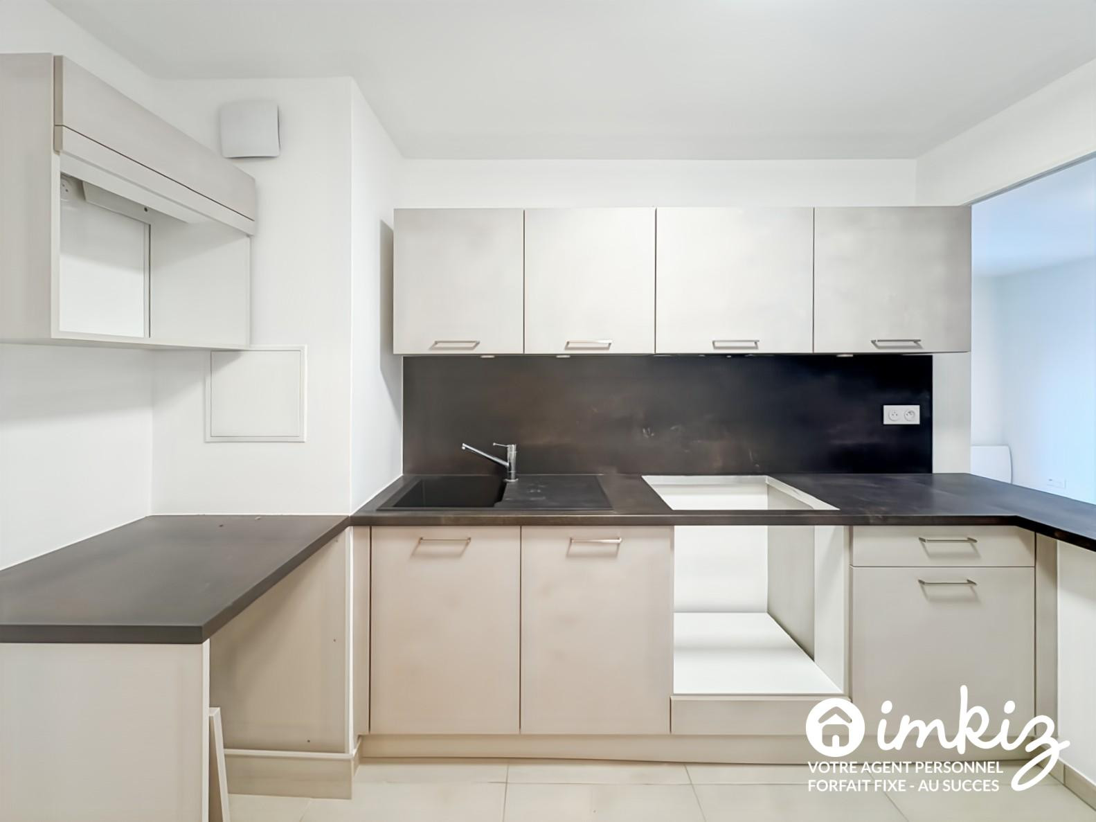 
                                                Vente
                                                 Appartement 4 pièces