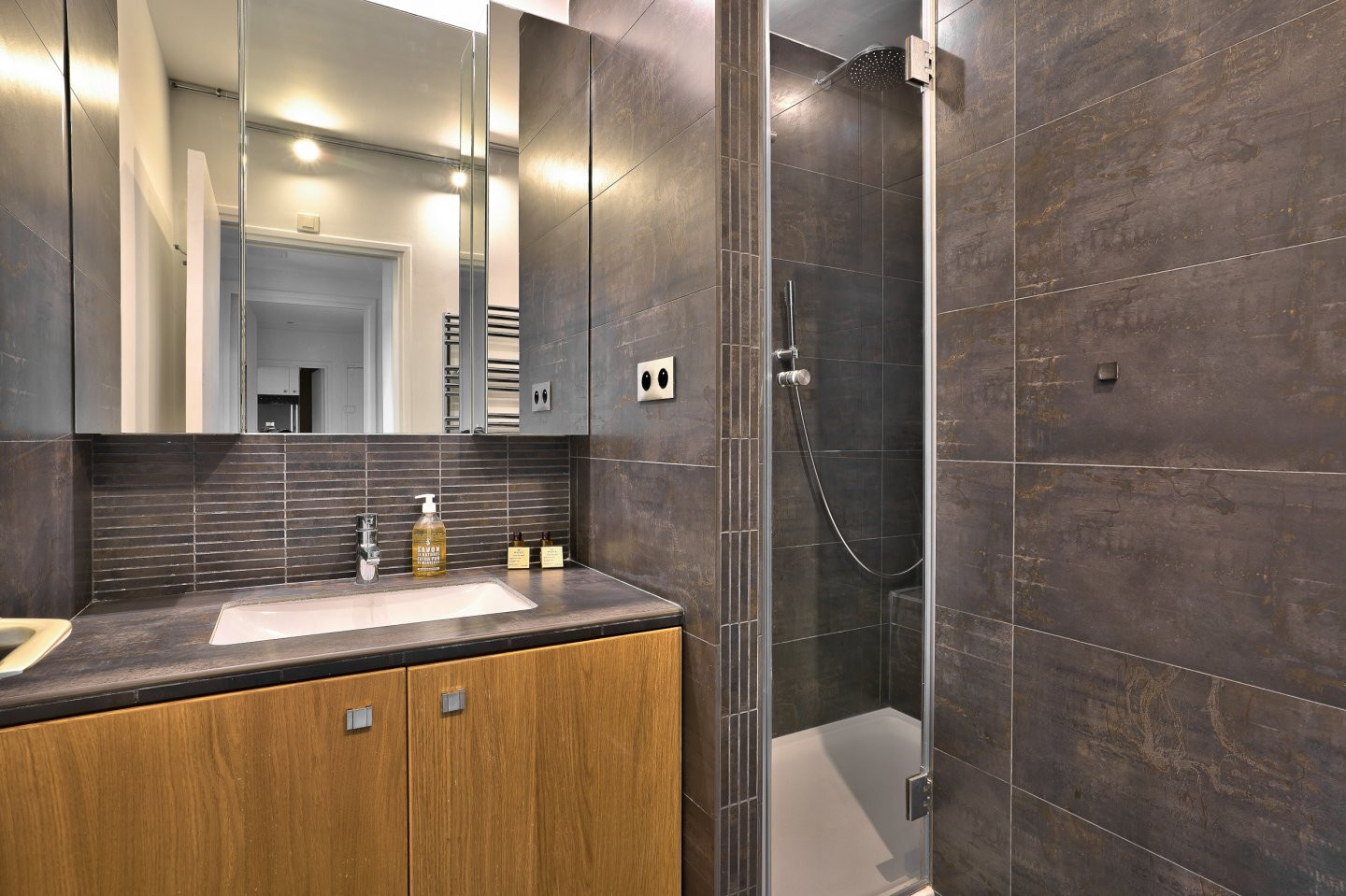 
                                                Vente
                                                 Appartement 4 pièces
