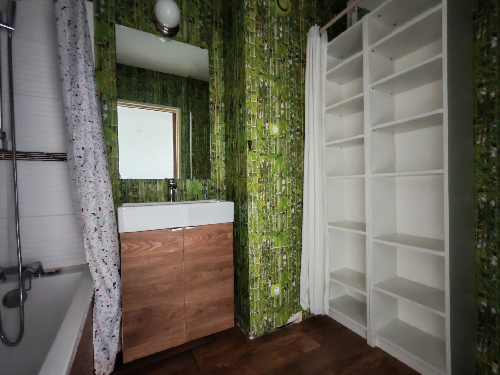 
                                                Vente
                                                 Appartement 4 pièces