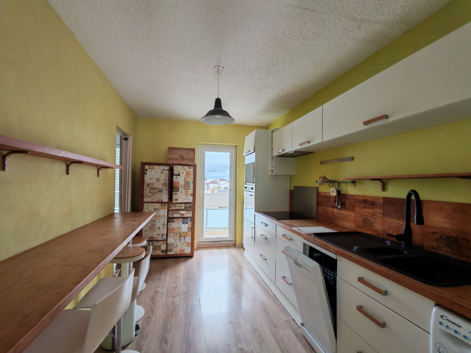 
                                                Vente
                                                 Appartement 4 pièces
