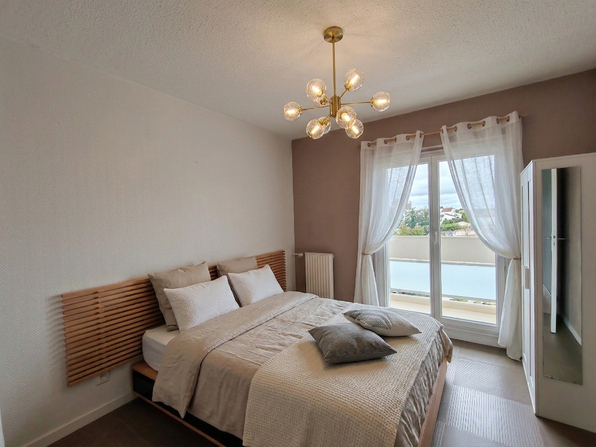 
                                                Vente
                                                 Appartement 4 pièces
