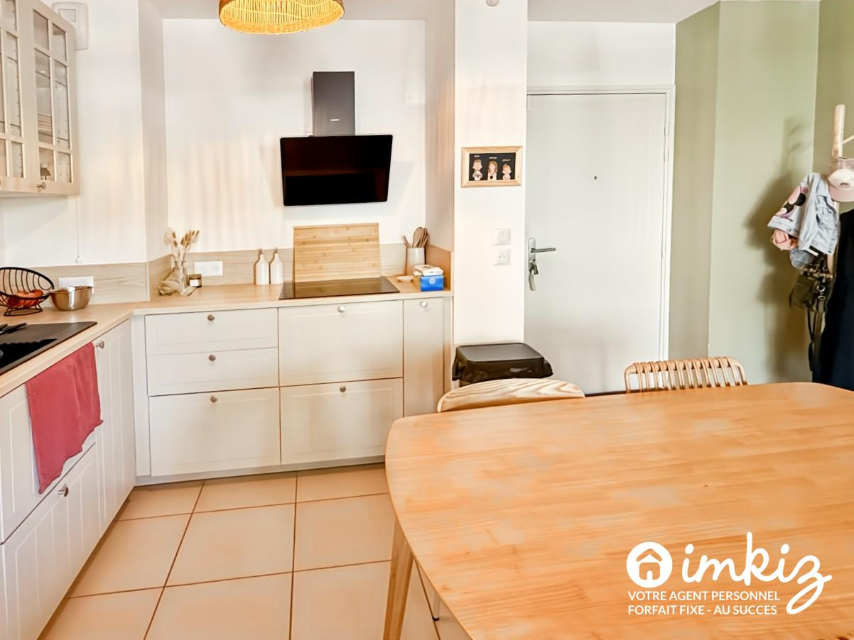 
                                                Vente
                                                 Appartement 4 pièces