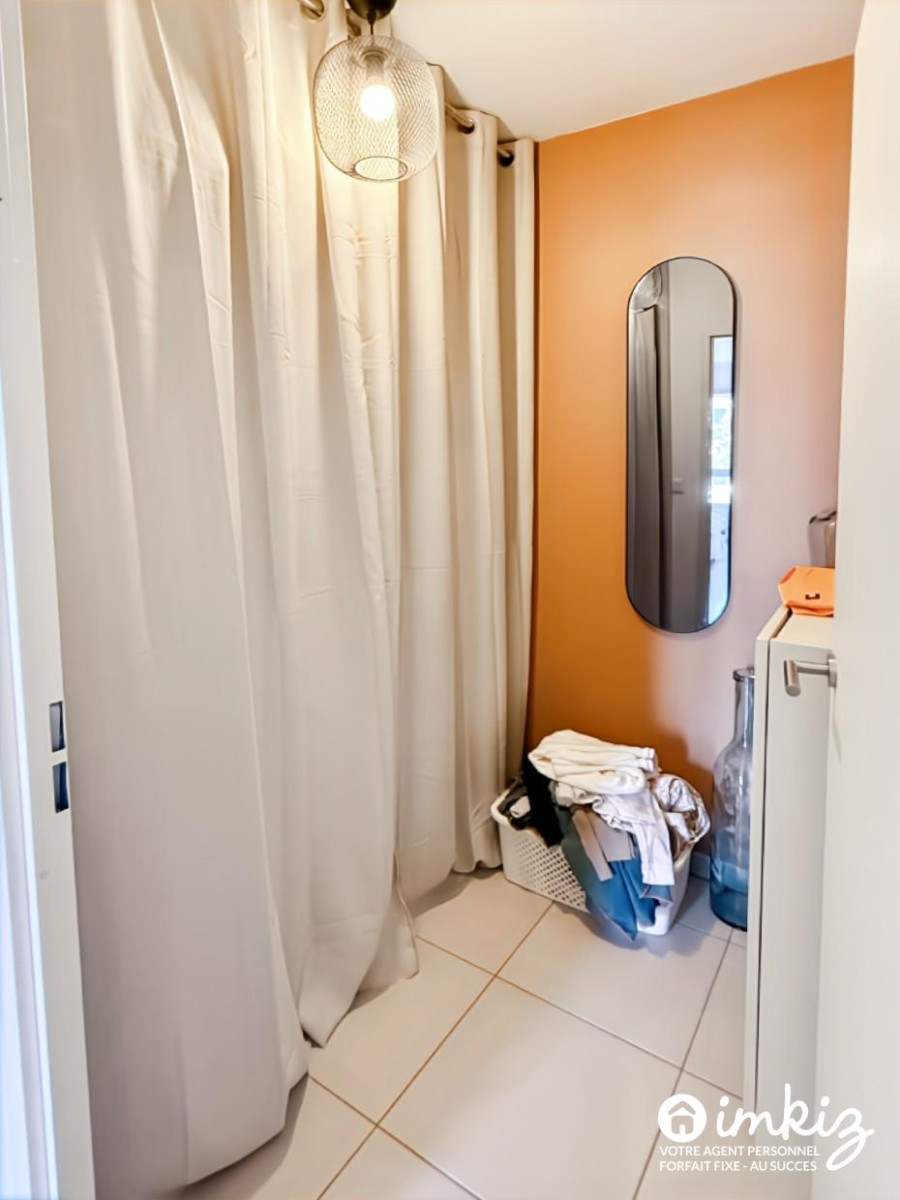 
                                                Vente
                                                 Appartement 4 pièces