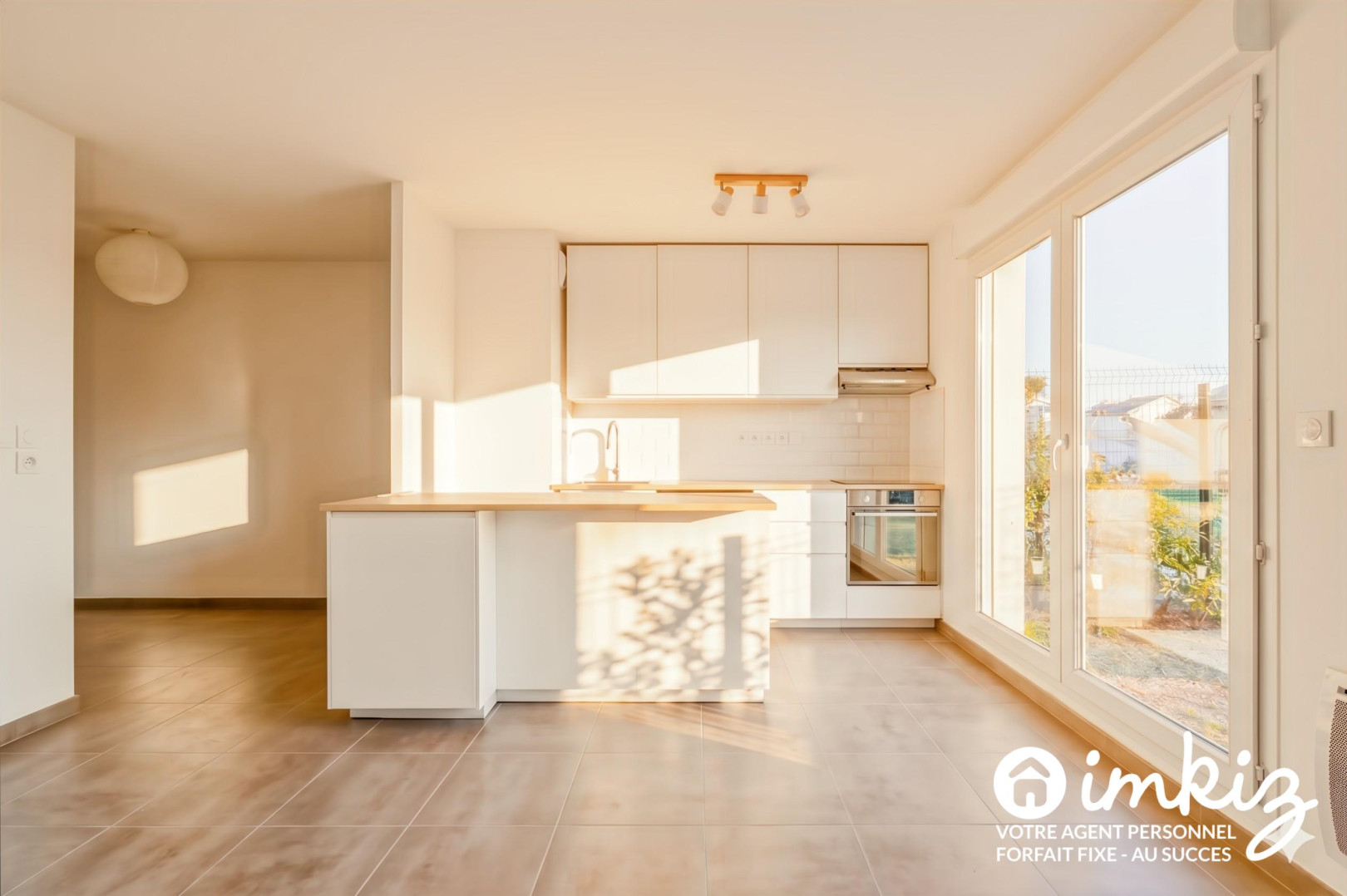 
                                                Vente
                                                 Appartement 4 pièces