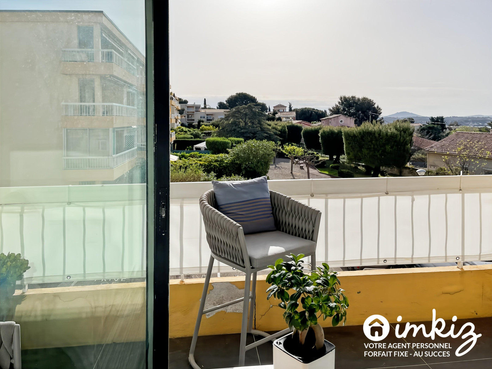 
                                                Vente
                                                 Appartement 4 pièces