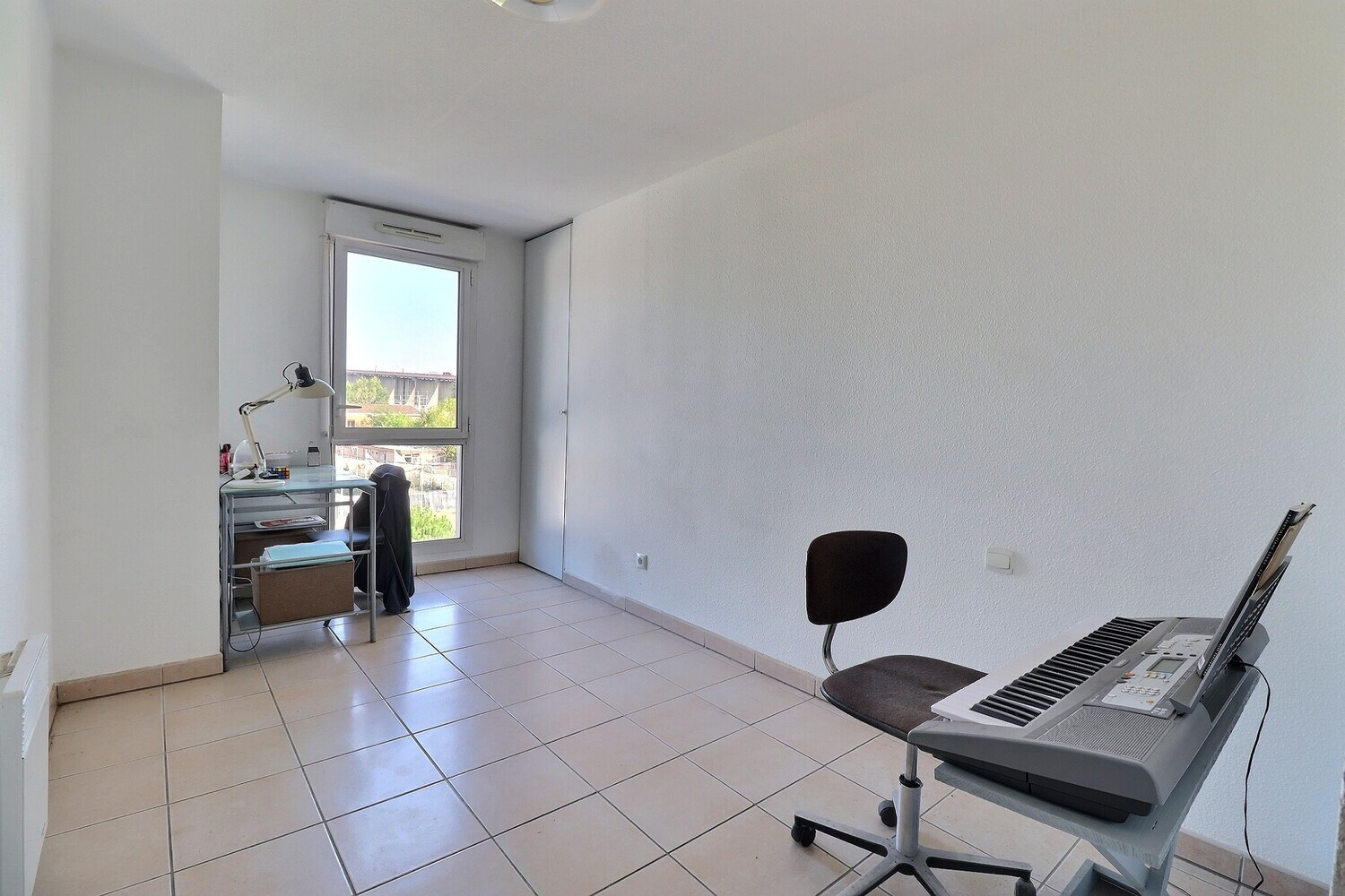 
                                                Vente
                                                 Joli T4 Bordeaux - vue Pont d'Aquitaine
