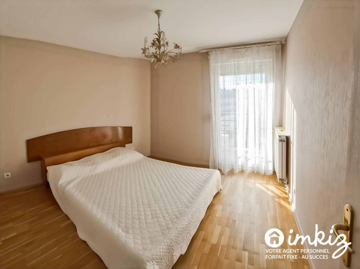 
                                                Vente
                                                 Appartement 4 pièces