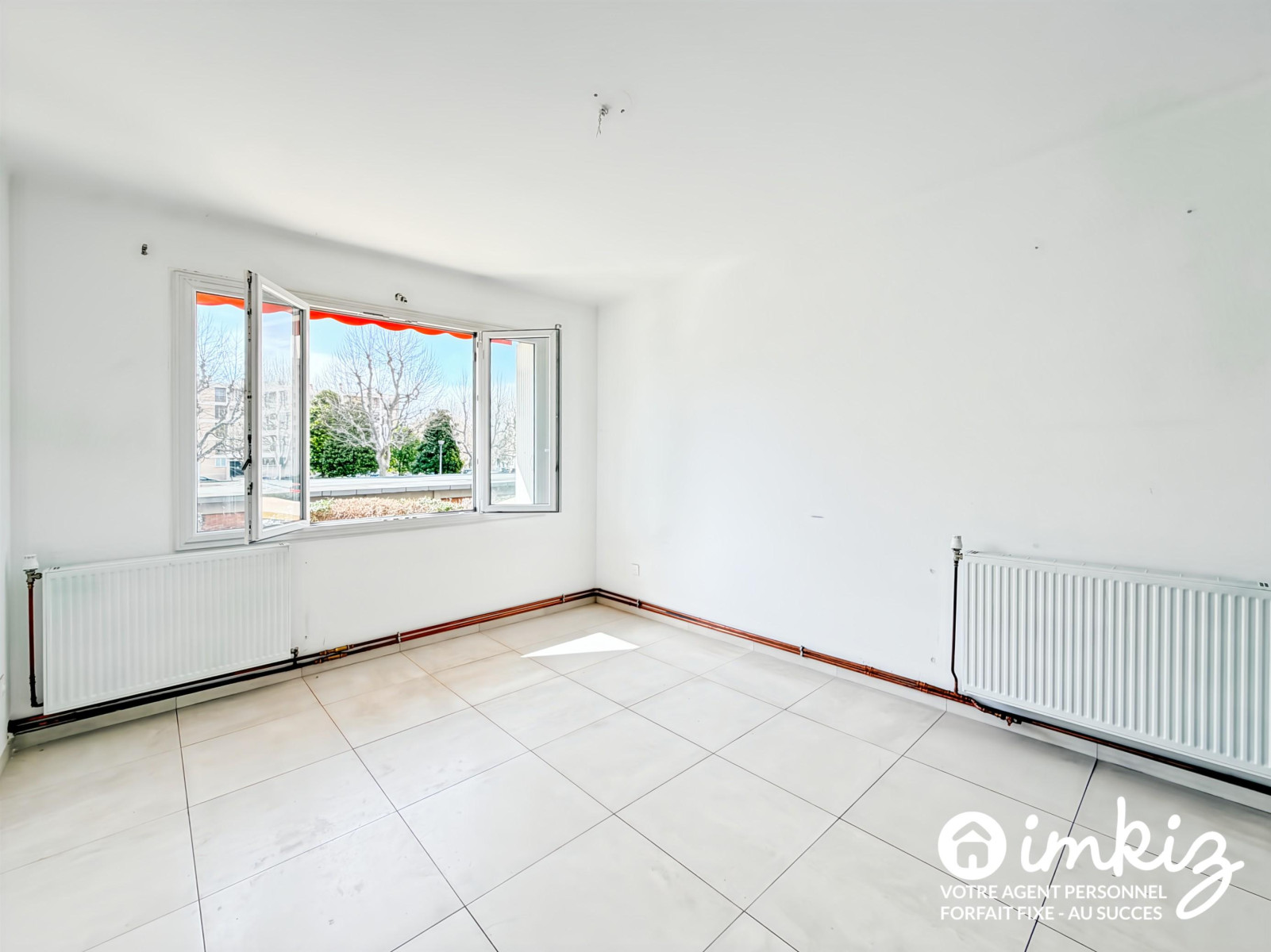 
                                                Vente
                                                 Appartement 4 pièces