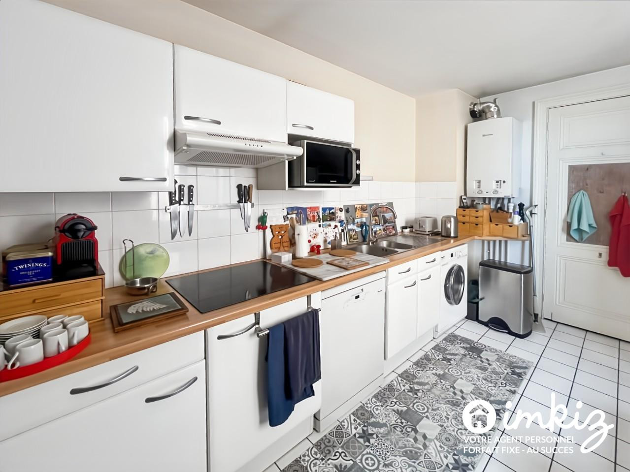 
                                                Vente
                                                 Appartement 4 pièces