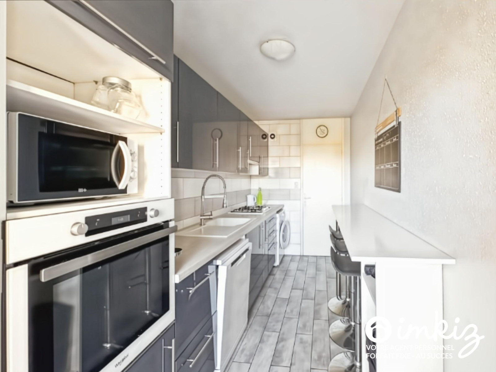 
                                                Vente
                                                 Appartement 4 pièces