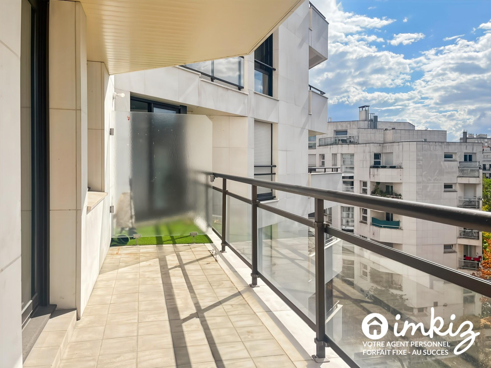 
                                                Vente
                                                 Appartement 4 pièces