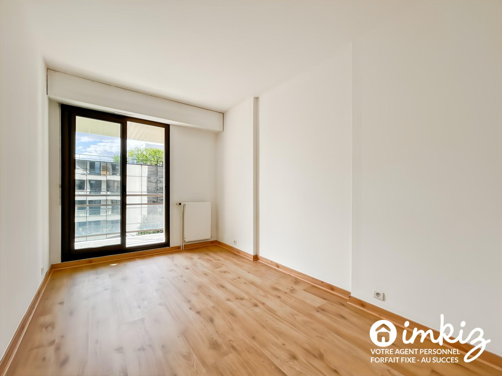 
                                                Vente
                                                 Appartement 4 pièces