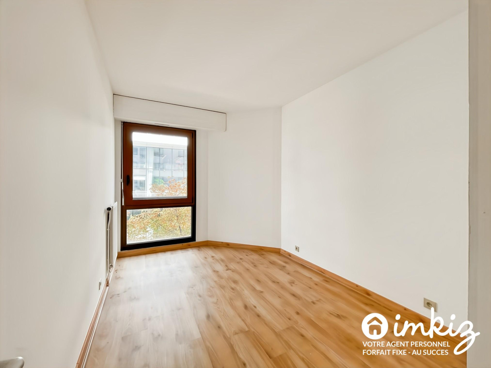 
                                                Vente
                                                 Appartement 4 pièces