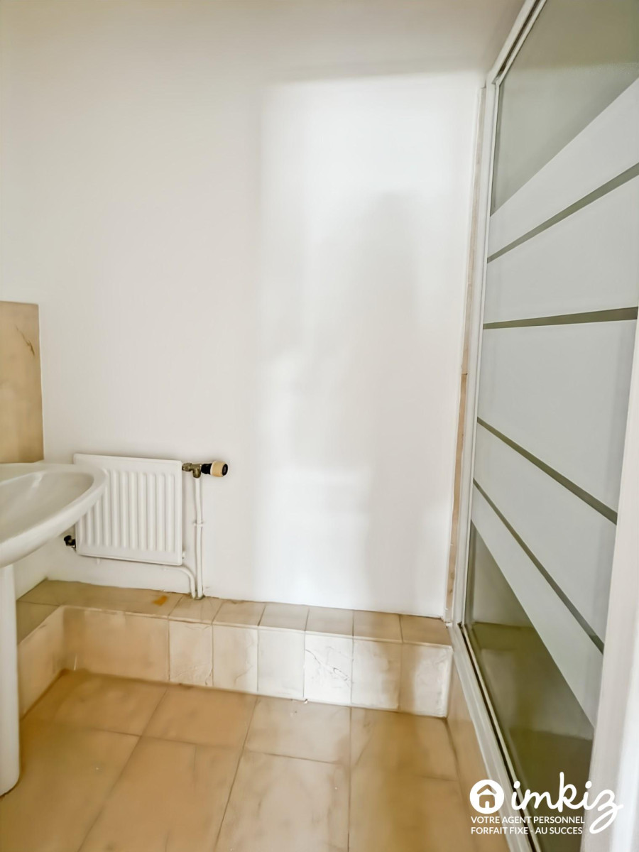 
                                                Vente
                                                 Appartement 4 pièces