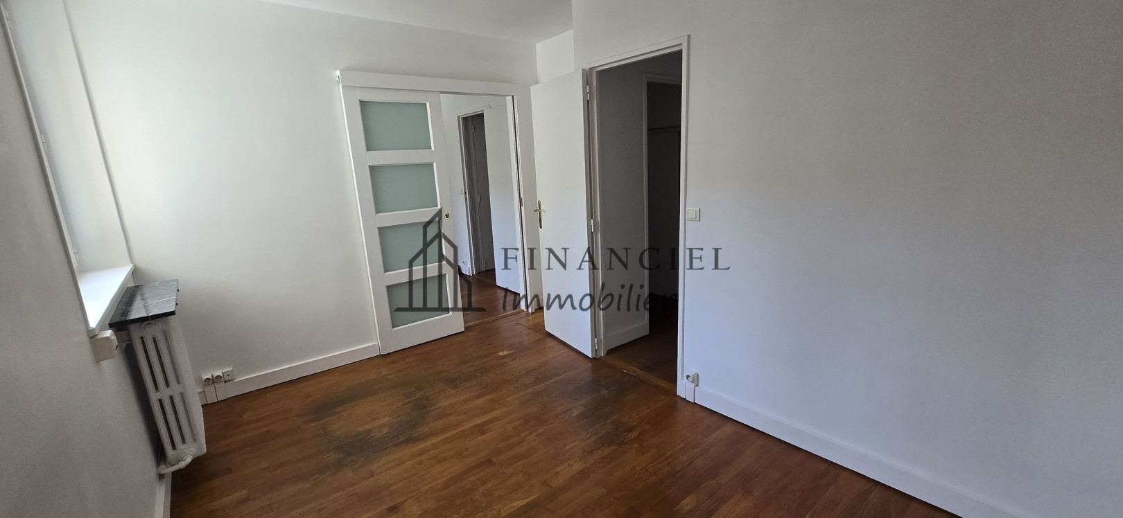
                                                Location
                                                 Appartement 4 pièces