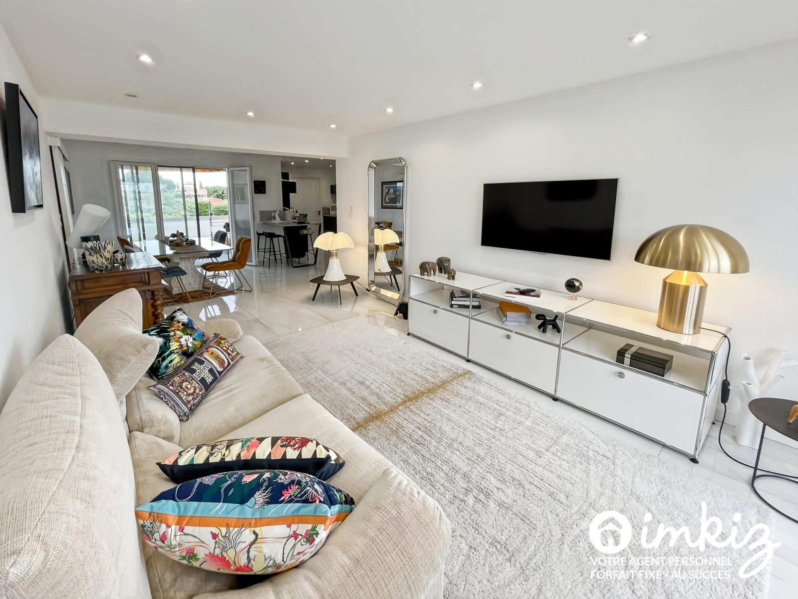 
                                                Vente
                                                 Appartement 4 pièces