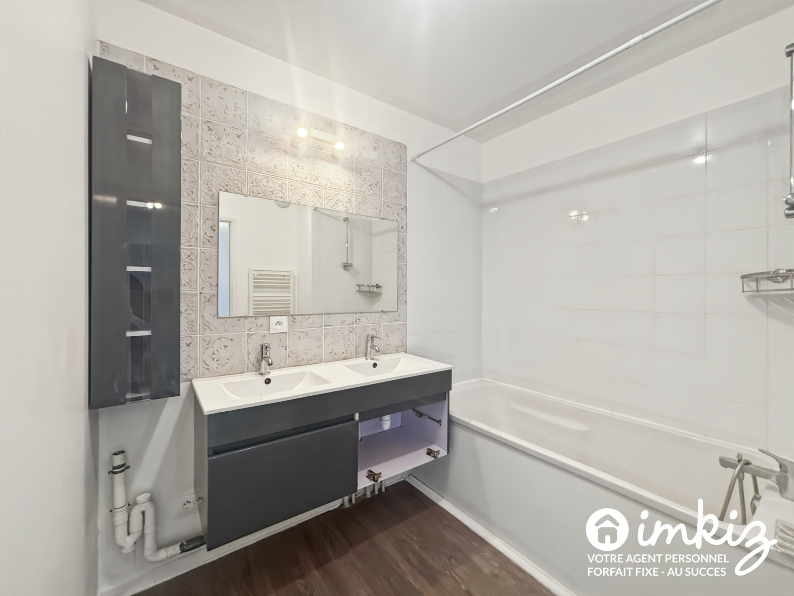 
                                                Vente
                                                 Appartement 4 pièces–72 m²--Résidence moderne 2016