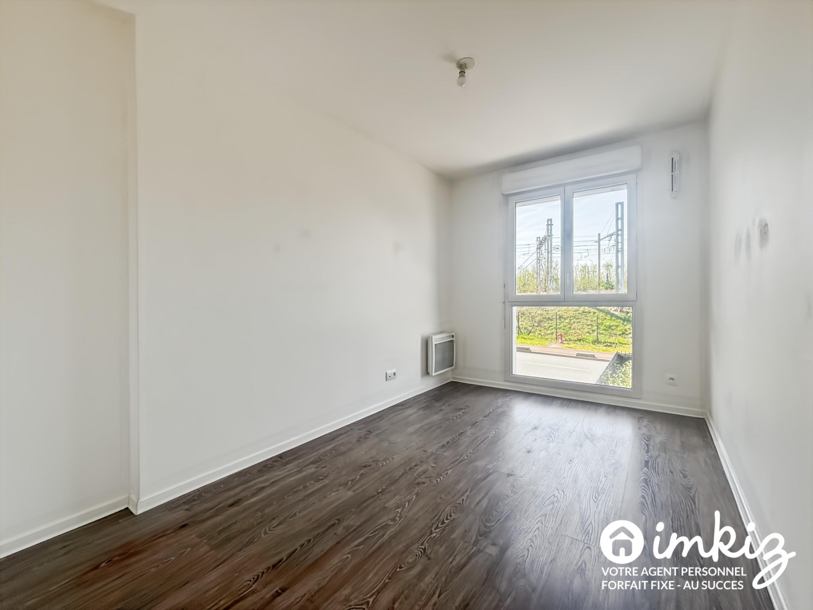 
                                                Vente
                                                 Appartement 4 pièces–72 m²--Résidence moderne 2016