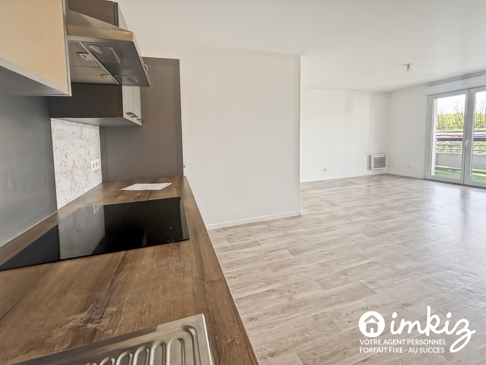 
                                                Vente
                                                 Appartement 4 pièces–72 m²--Résidence moderne 2016