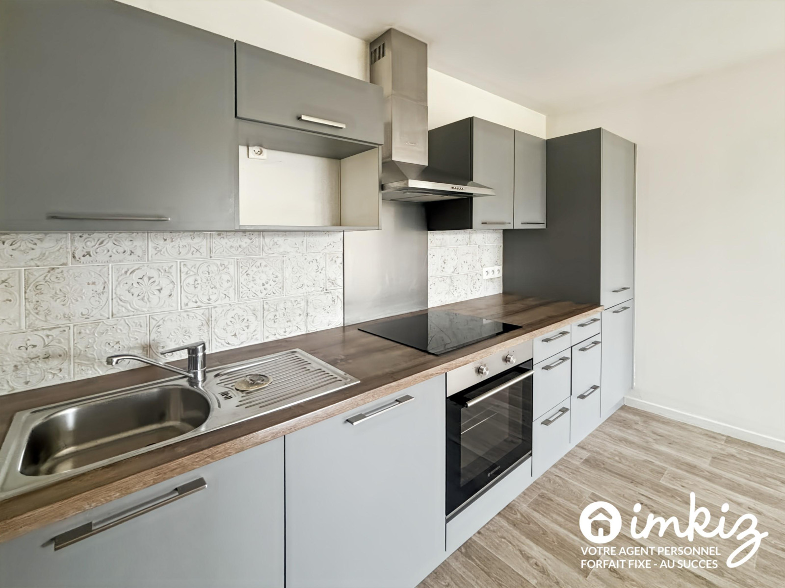 
                                                Vente
                                                 Appartement 4 pièces–72 m²--Résidence moderne 2016