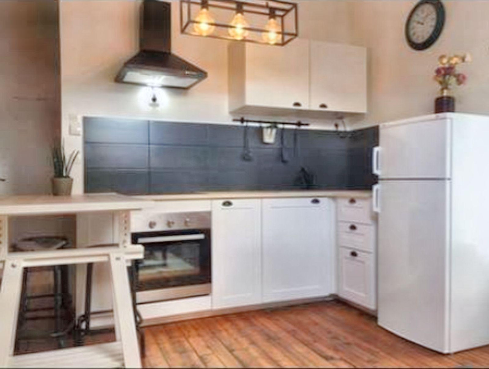 
                                                Location
                                                 Appartement 4 pièces 72 m² Sermoise