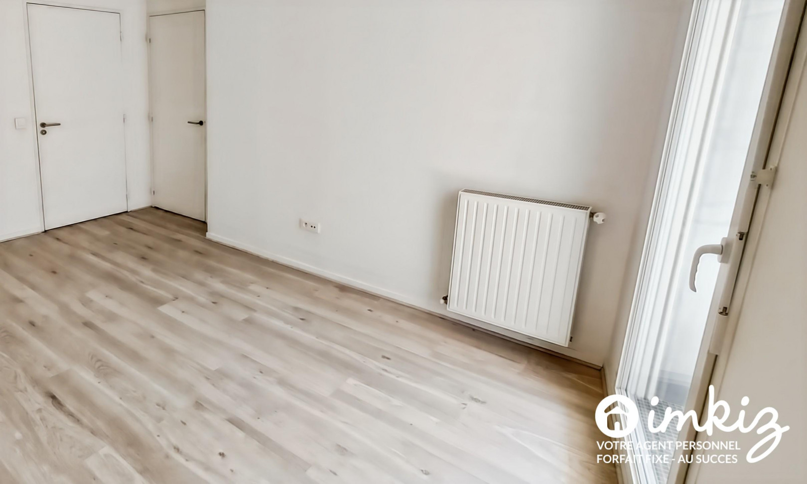 
                                                Vente
                                                 Appartement 4 pièces 78m² + balcon 12m² + cave