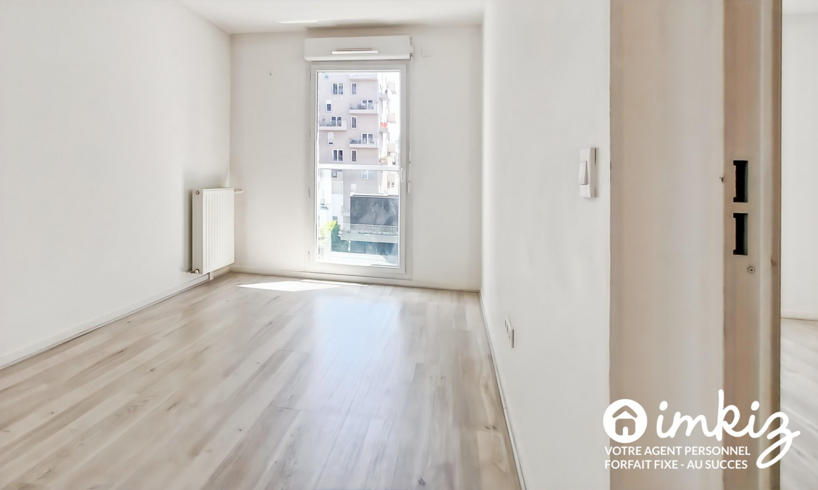
                                                Vente
                                                 Appartement 4 pièces 78m² + balcon 12m² + cave