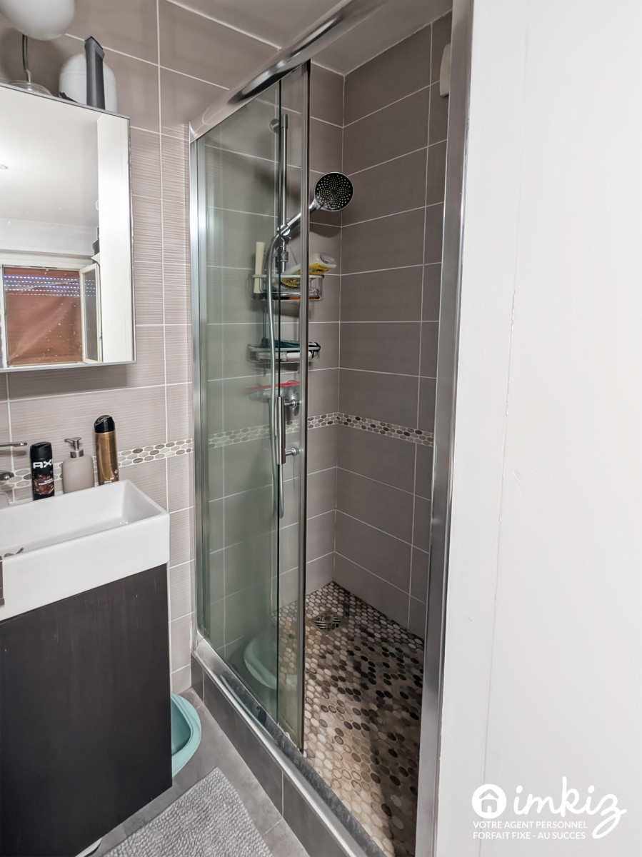 
                                                Vente
                                                 Appartement 4 pièces 81m2