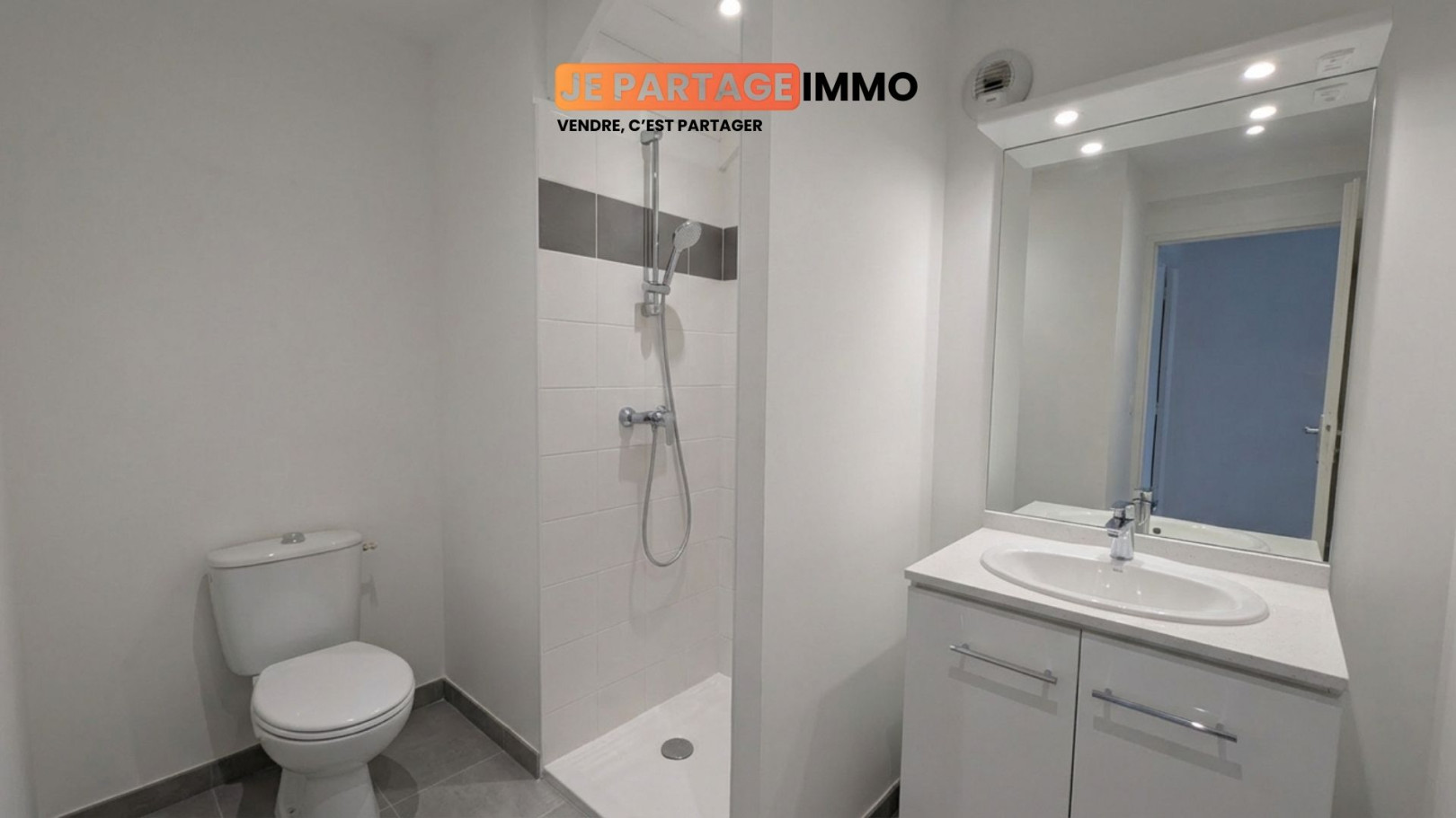 
                                                Vente
                                                 Appartement 4 pièces 99 m² duplex avec terrasse