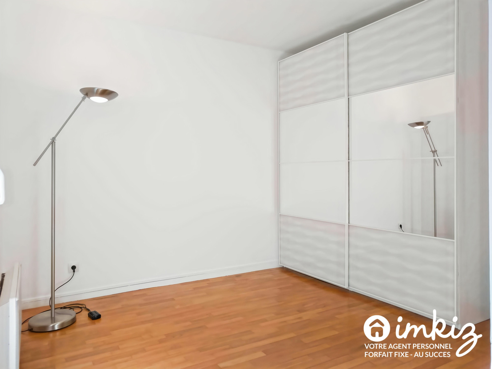 
                                                Vente
                                                 Appartement 4 pièces, accès direct Coulée Verte