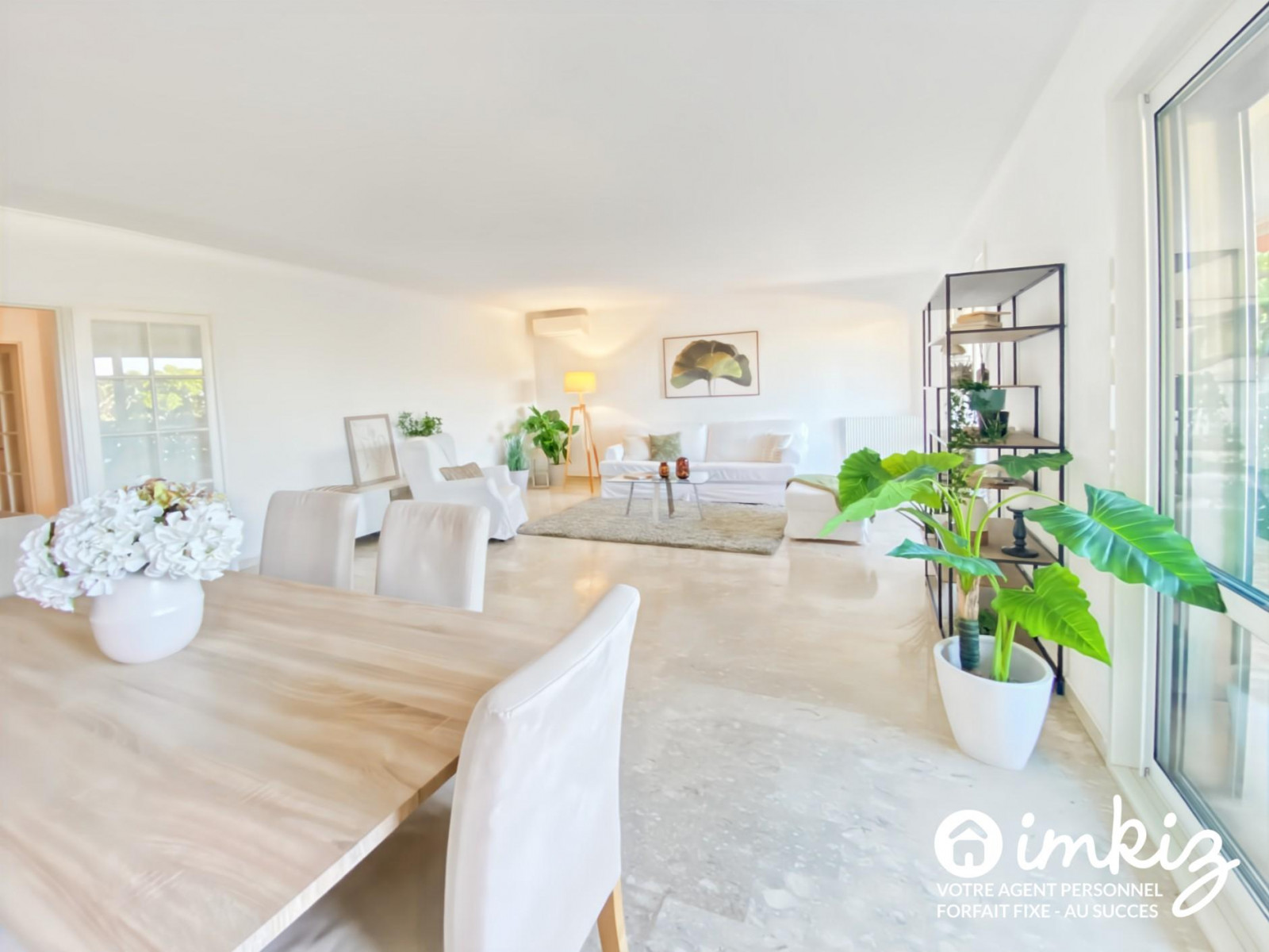 
                                                Vente
                                                 Appartement 4 pièces au calme