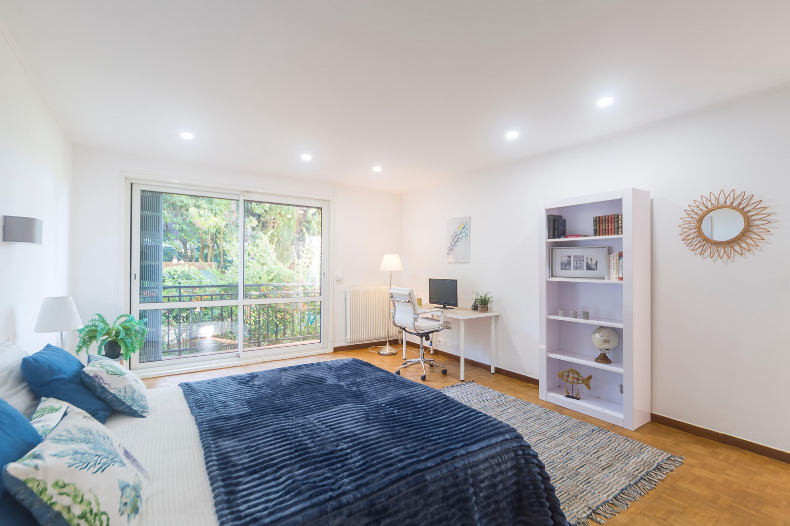 
                                                Vente
                                                 Appartement 4 pièces au calme