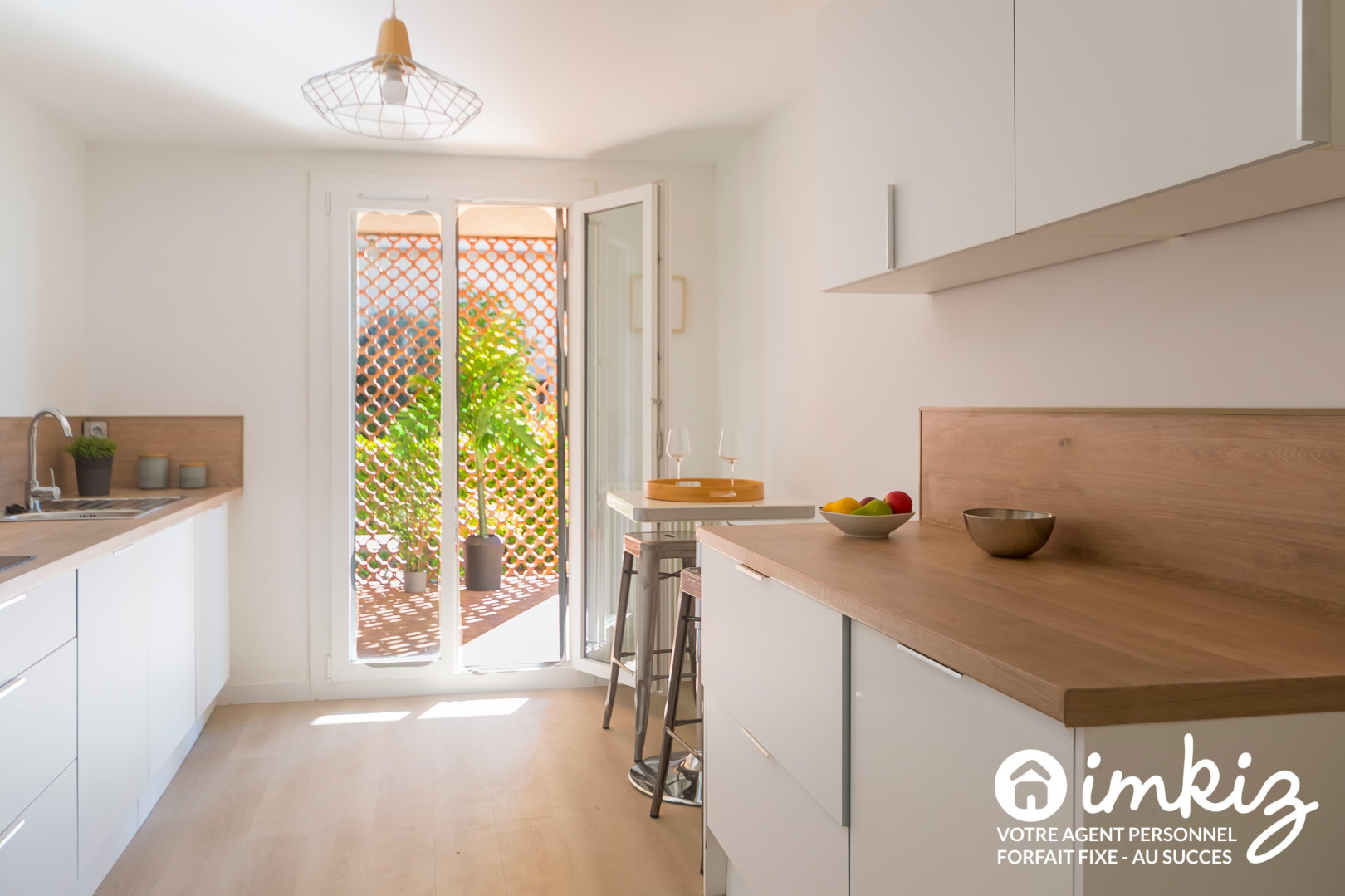 
                                                Vente
                                                 Appartement 4 pièces au calme, rez de jardin