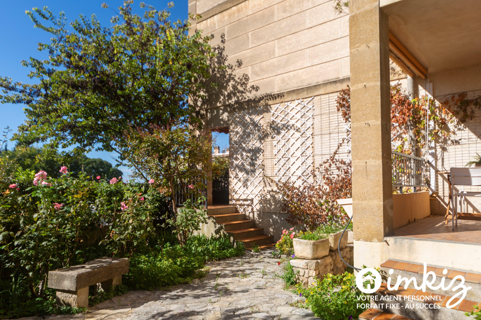 
                                                Vente
                                                 Appartement 4 pièces au calme, rez de jardin