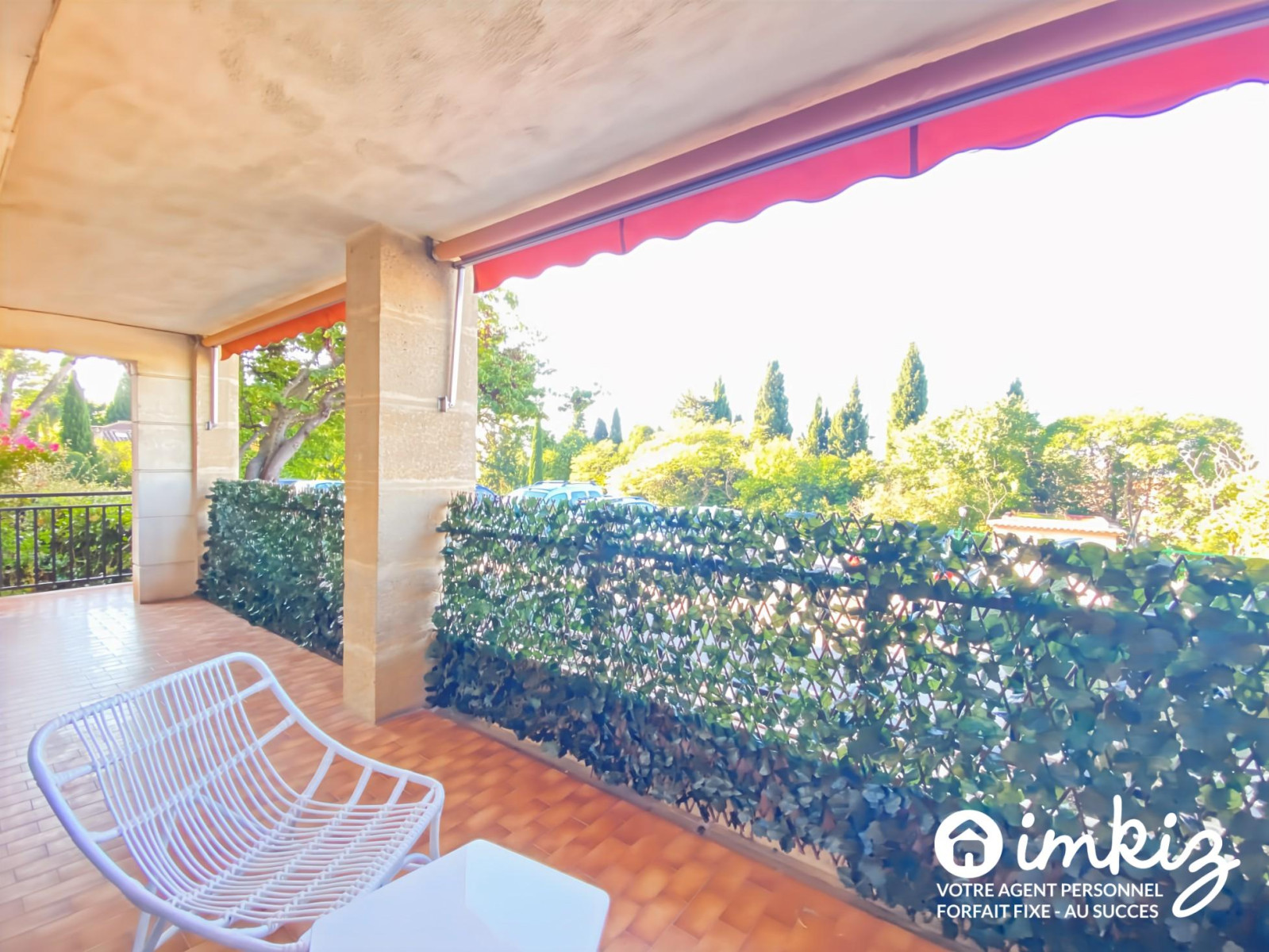 
                                                Vente
                                                 Appartement 4 pièces au calme, rez de jardin