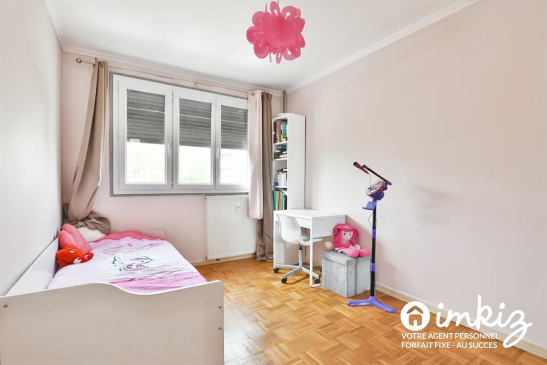 
                                                Vente
                                                 Appartement 4 pièces avec balcons, parking, cave