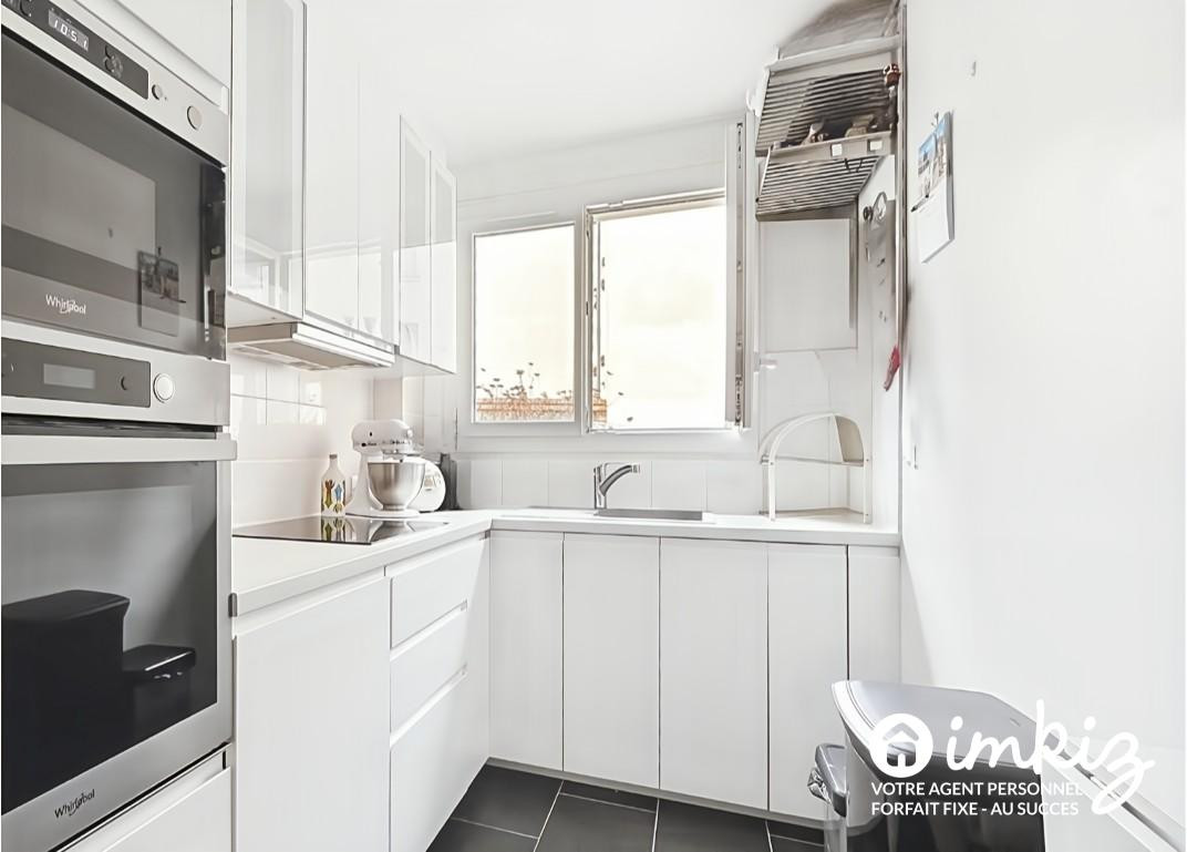 
                                                Vente
                                                 Appartement 4 pièces avec cave et parking