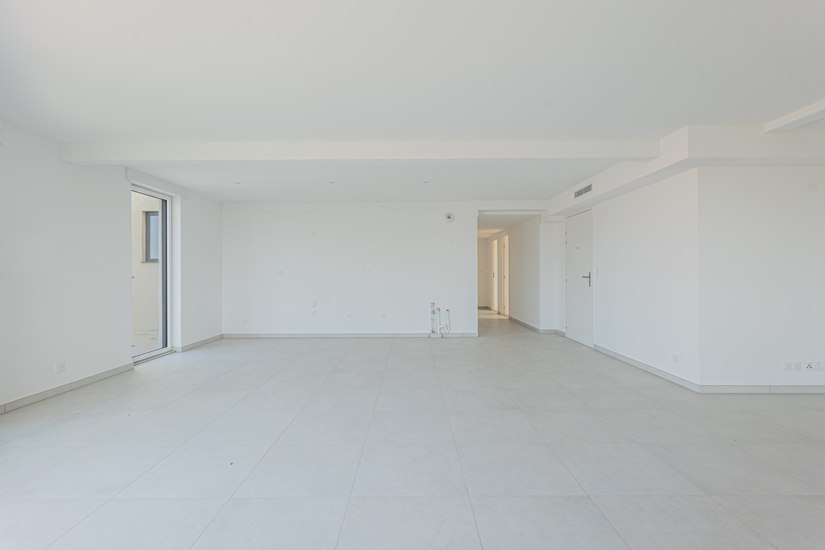 
                                                Vente
                                                 Appartement 4 pièces avec toit terrasse privatif – Vue mer – Résidence confidentielle