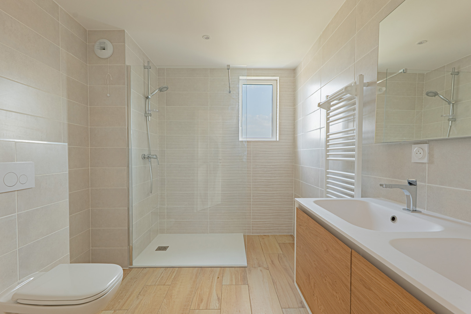 
                                                Vente
                                                 Appartement 4 pièces avec toit terrasse privatif – Vue mer – Résidence confidentielle