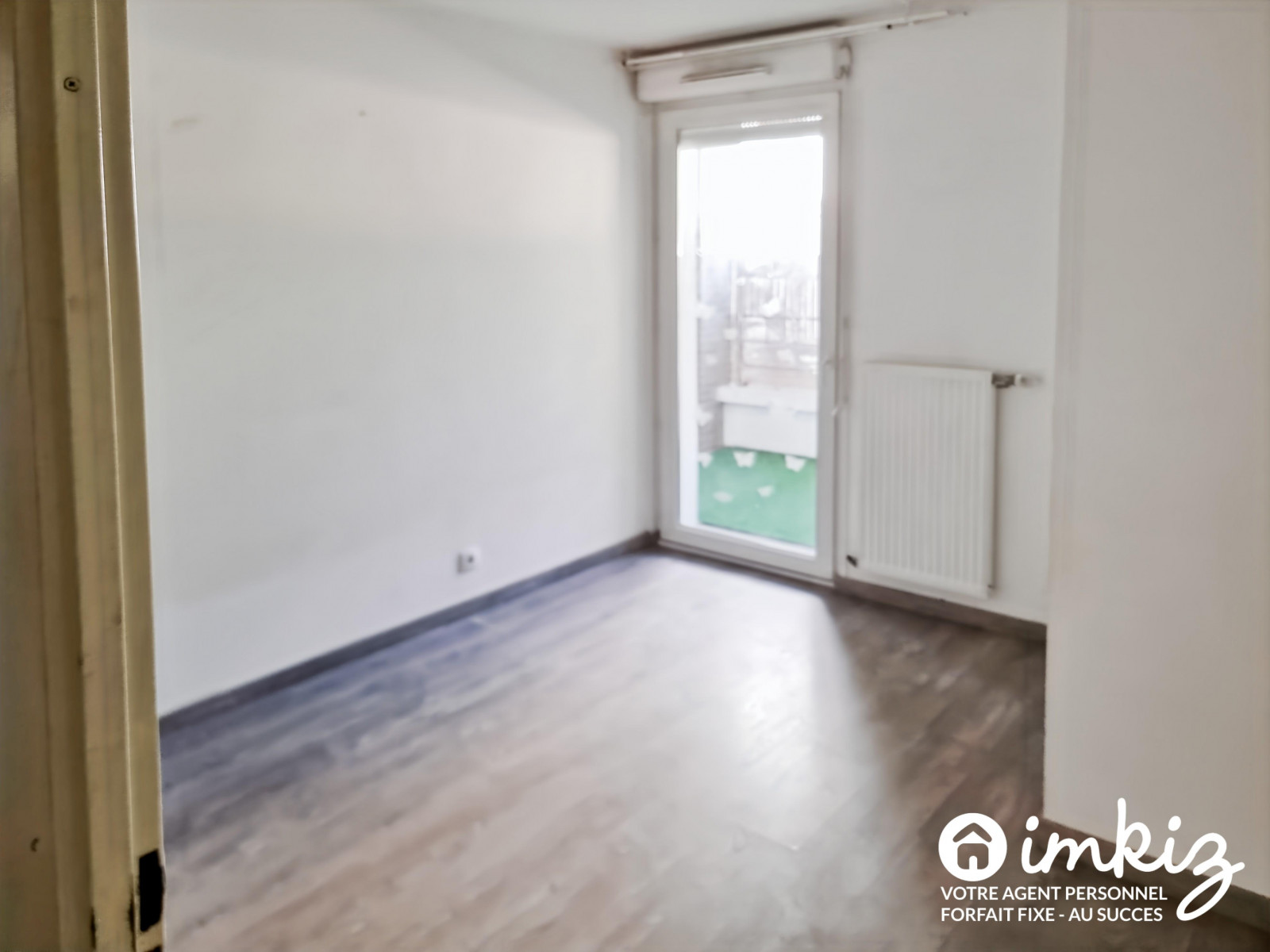
                                                Vente
                                                 Appartement 4 pièces, bien isolé, avec 2 terrasses