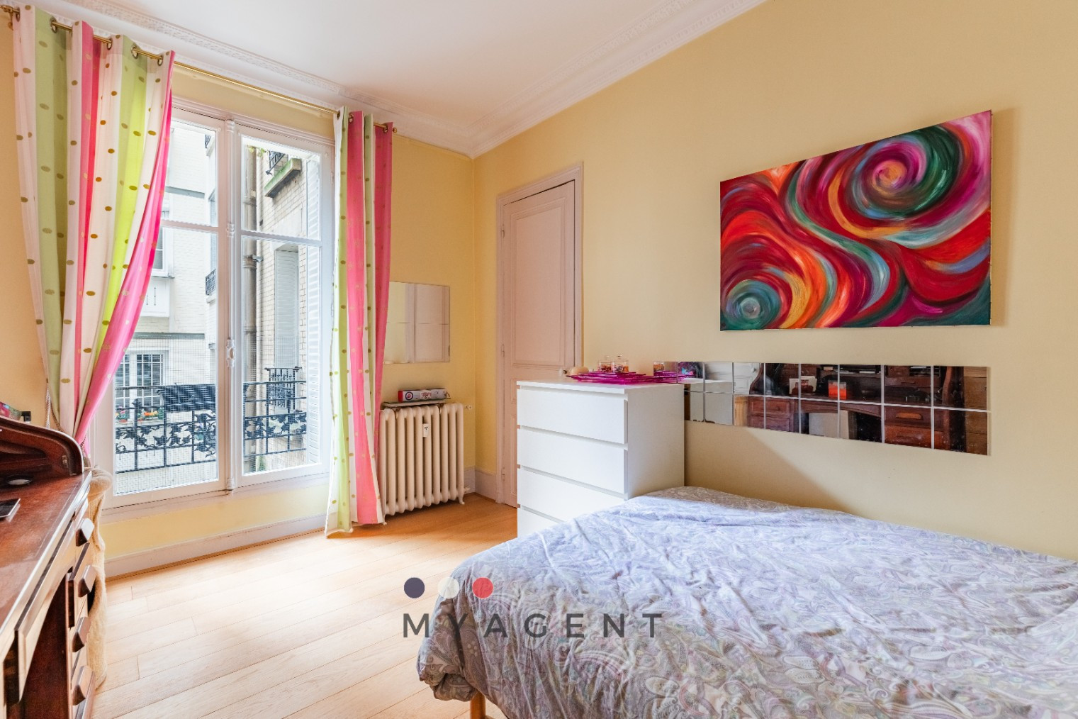 
                                                Vente
                                                 Appartement 4 pièces – charme de l’ancien