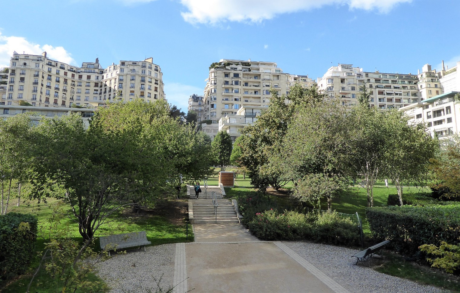 
                                                Vente
                                                 Appartement 4 pièces – charme de l’ancien