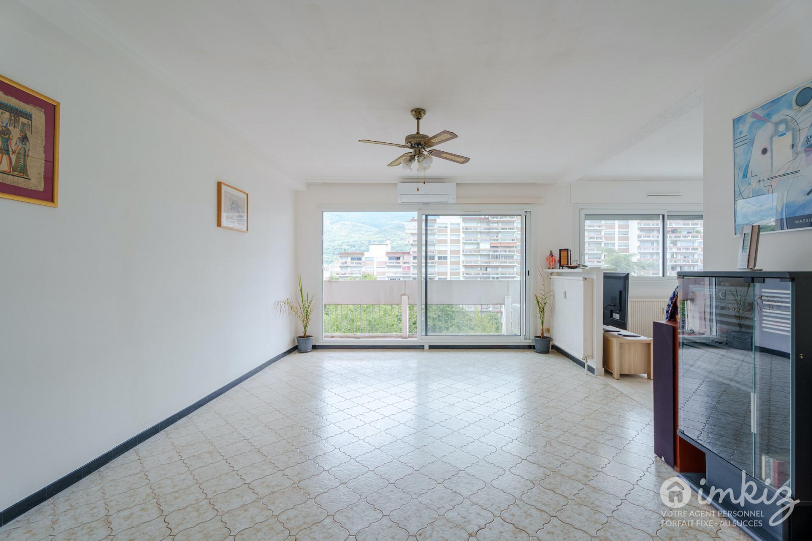 
                                                Vente
                                                 Appartement 4 pièces de 81m² avec vue dégagée