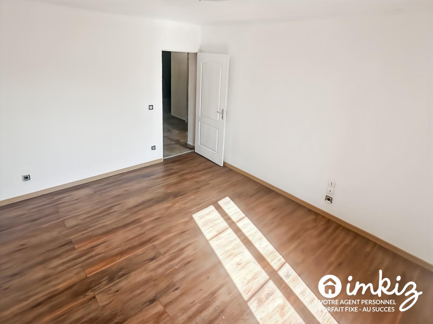 
                                                Vente
                                                 Appartement 4 pièces duplex