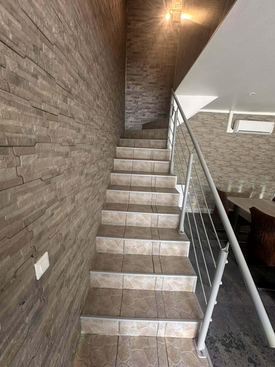
                                                Vente
                                                 Appartement 4 pièces duplex