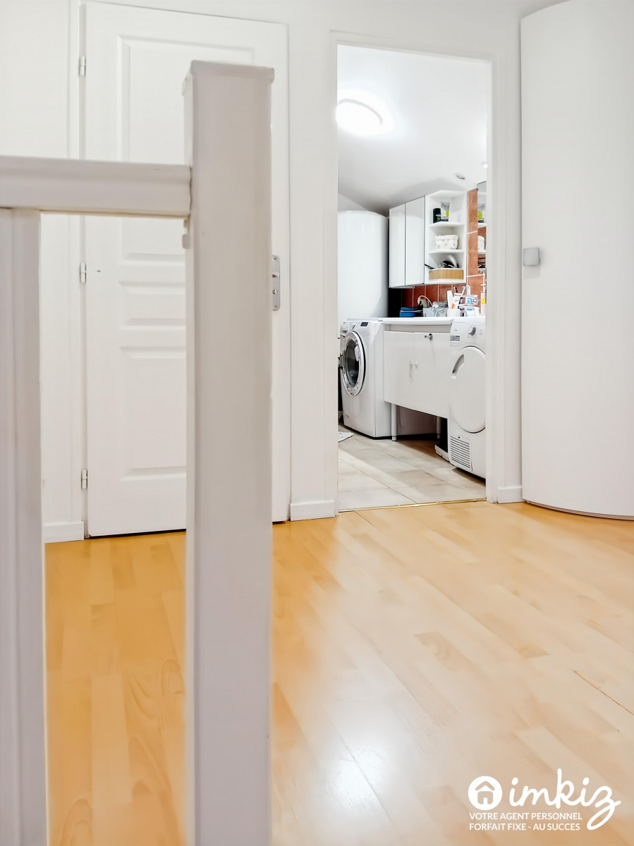 
                                                Vente
                                                 Appartement 4 pièces en duplex