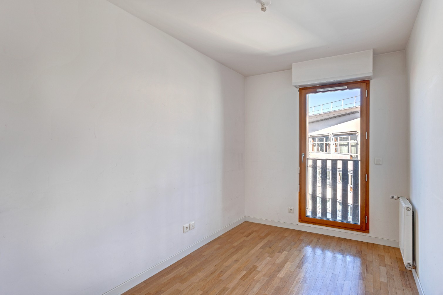 
                                                Vente
                                                 Appartement 4 pièces familial avec balcons