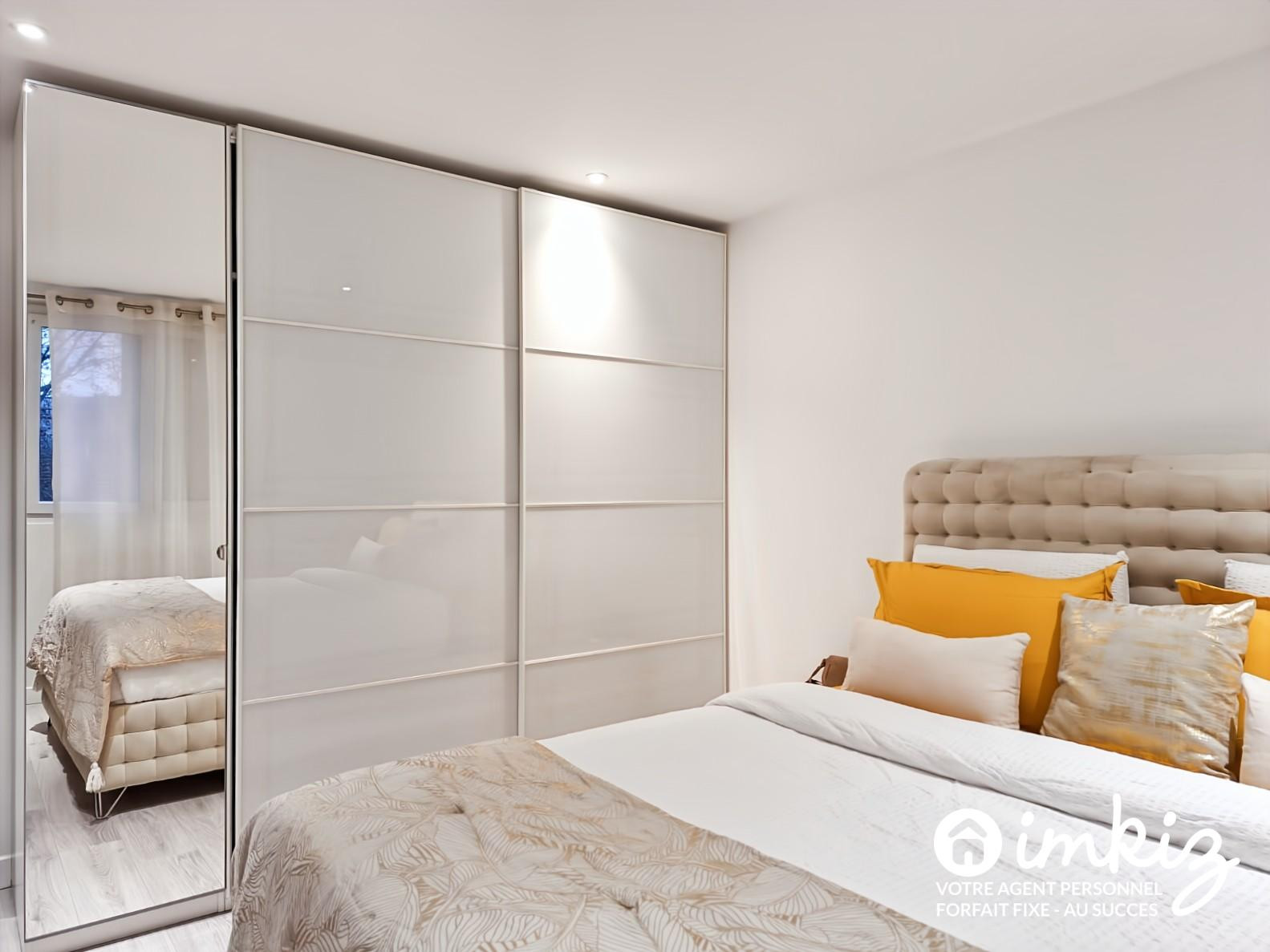 
                                                Vente
                                                 Appartement 4 pièces Ile St Denis