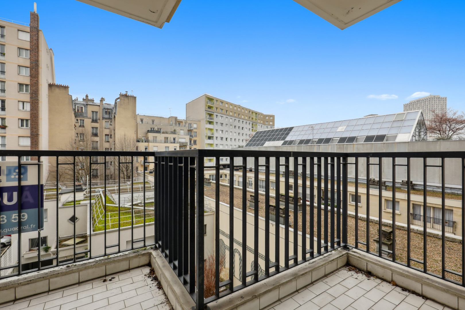 
                                                Vente
                                                 Appartement 4 pièces - Paris 20e