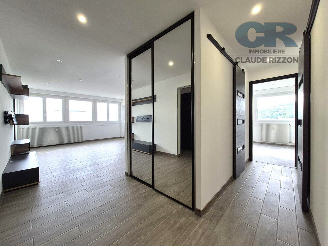 
                                                Vente
                                                 APPARTEMENT 4 PIECES PONT-A-MOUSSON